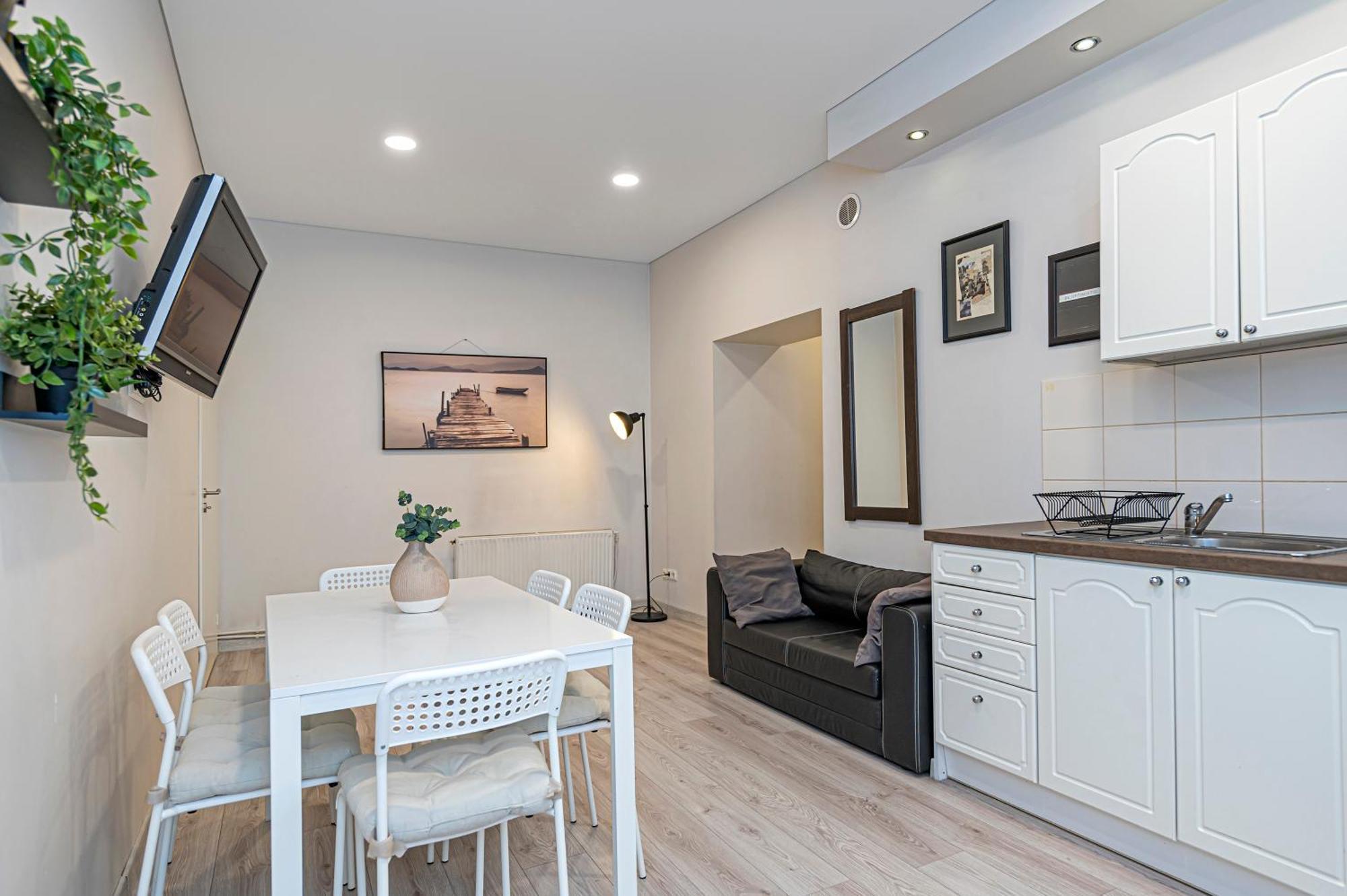 City Centre 3Bd Apartment By Hostlovers 考纳斯 外观 照片